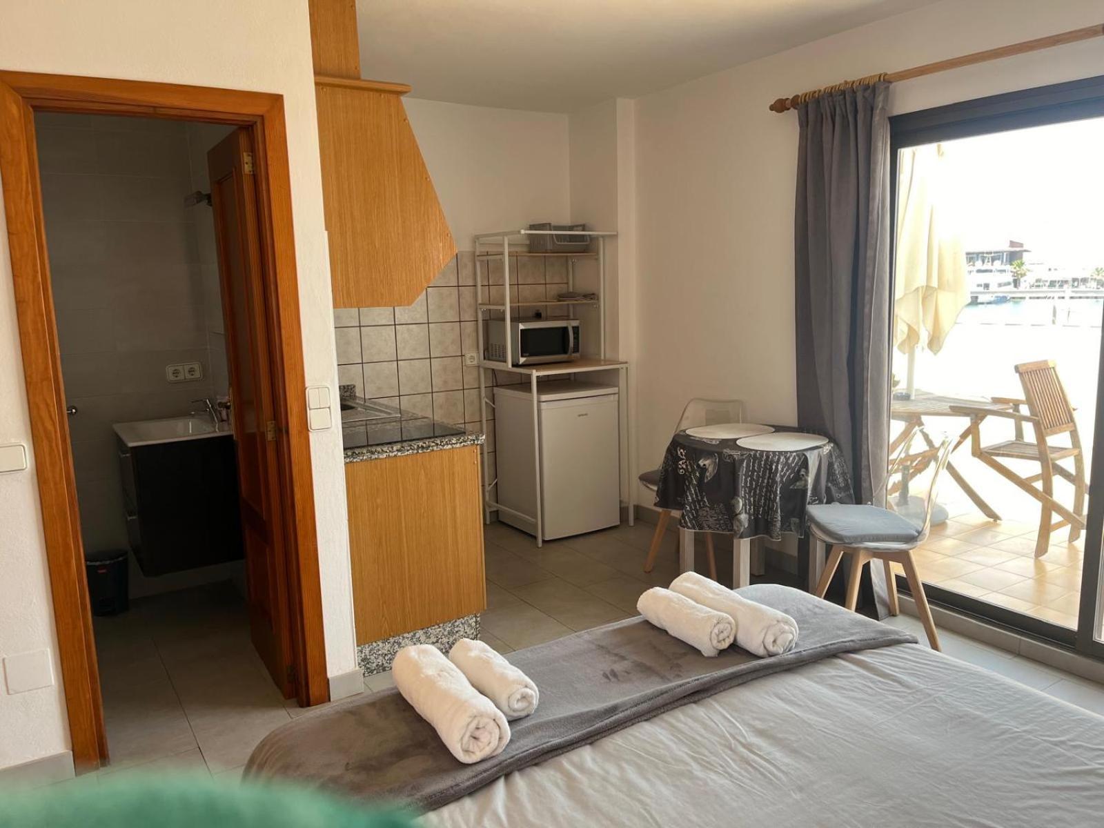 Apartamentos Mar I Vent Puerto De ลาซาวีนา ภายนอก รูปภาพ